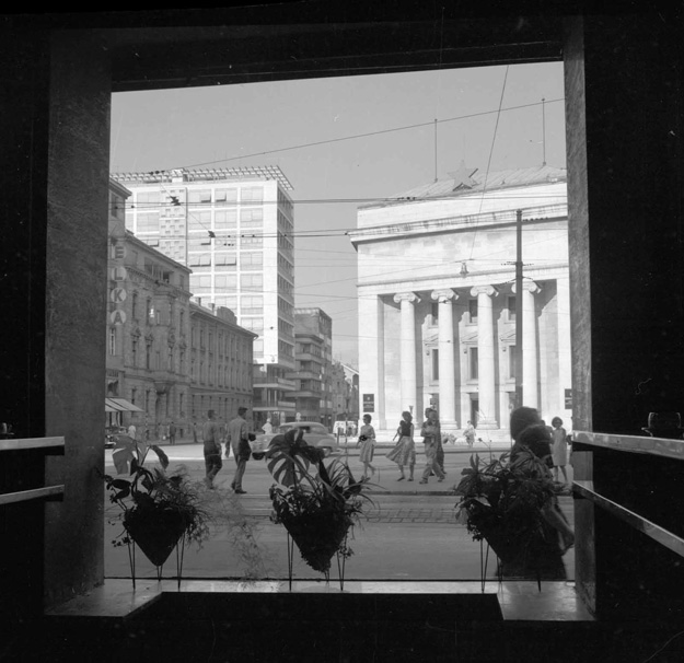 Tošo Dabac - Zgrada bivše Burze, Trg Jože Vlahovića, oko 1960.