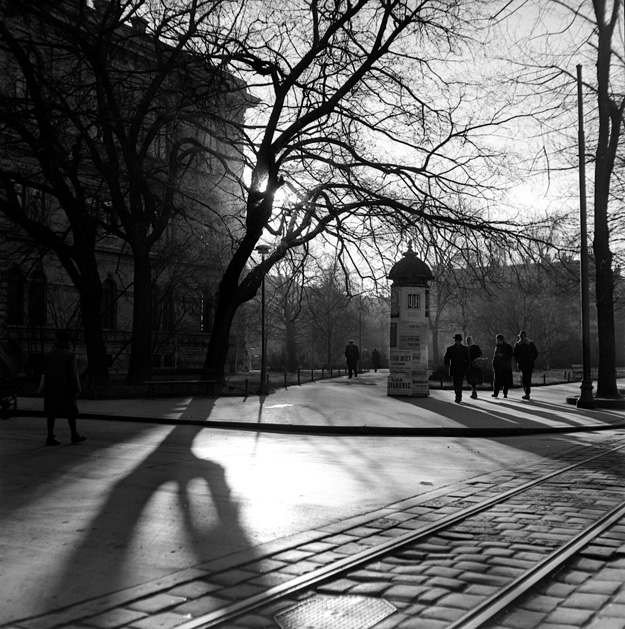 Tošo Dabac - Zrinjevac, zgrada JAZU, oko 1950.